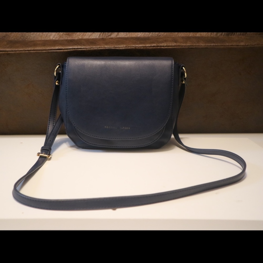 Tommy Hilfiger Crossbody